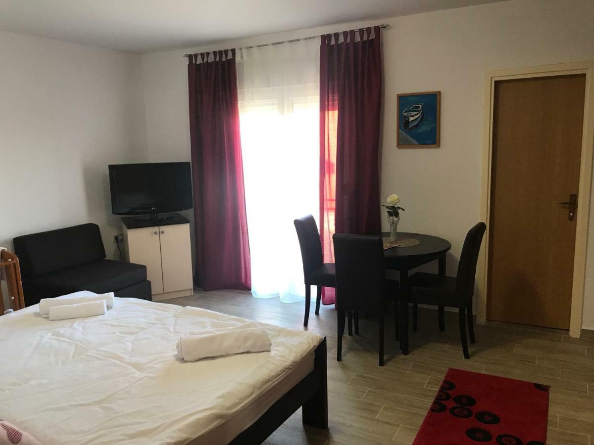 Apartmani Matosevic Ivankovo Luaran gambar