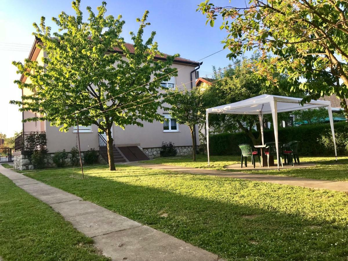 Apartmani Matosevic Ivankovo Luaran gambar